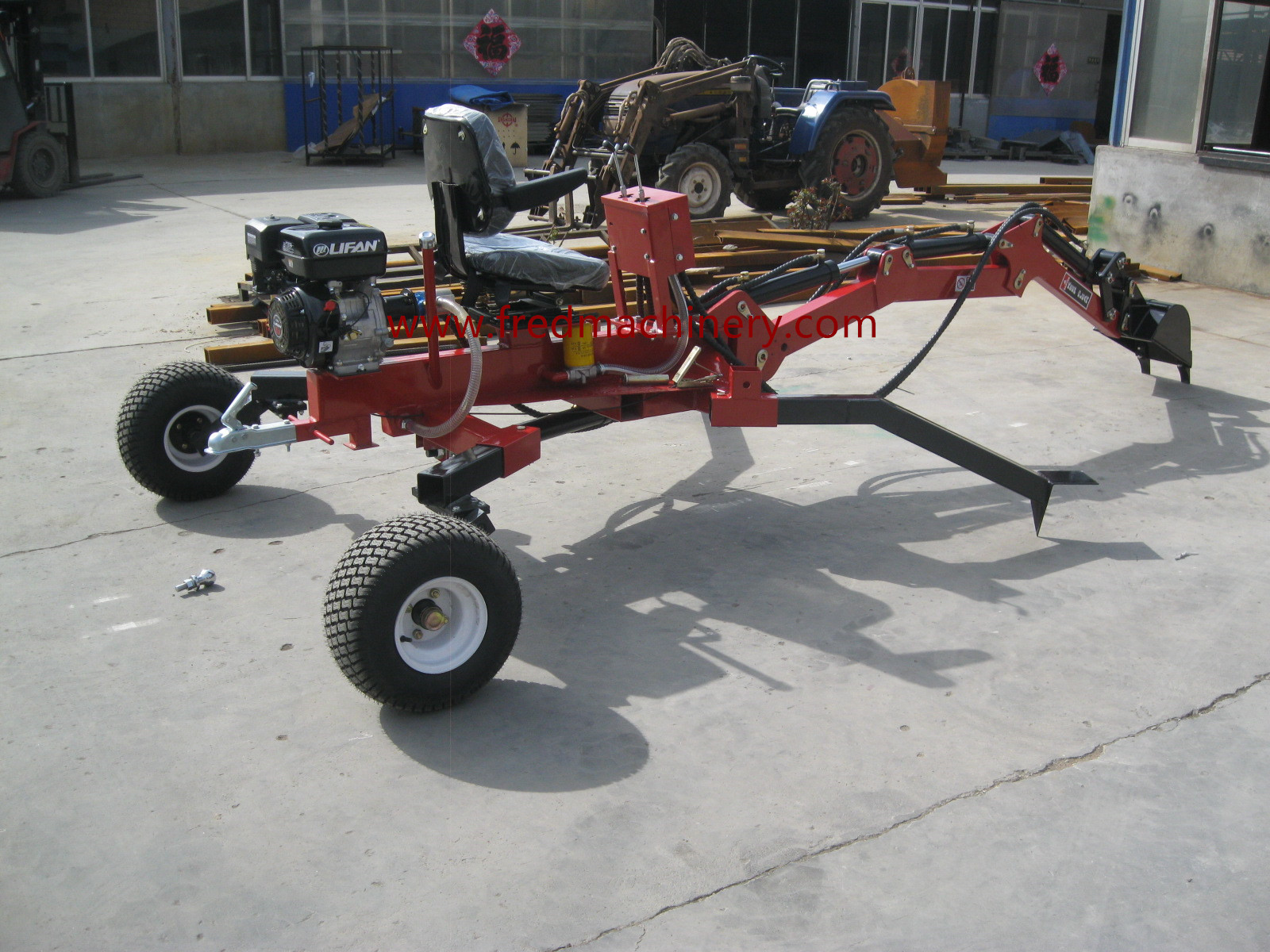 UTV Экскаватор Digger.JPG